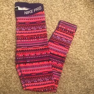 ✨SALE✨Nike Pro Leggings